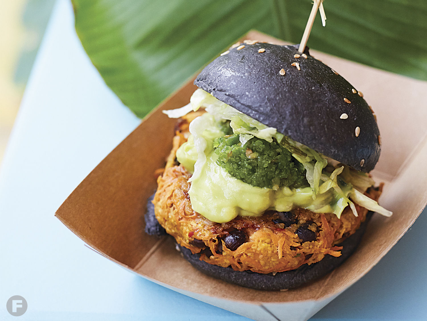Pirate's Bone Burgers sriracha chix burger
